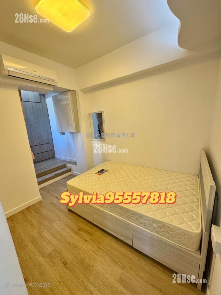 Apartment Sell 2 Bedrooms , 1 Bathroom 419 ft²