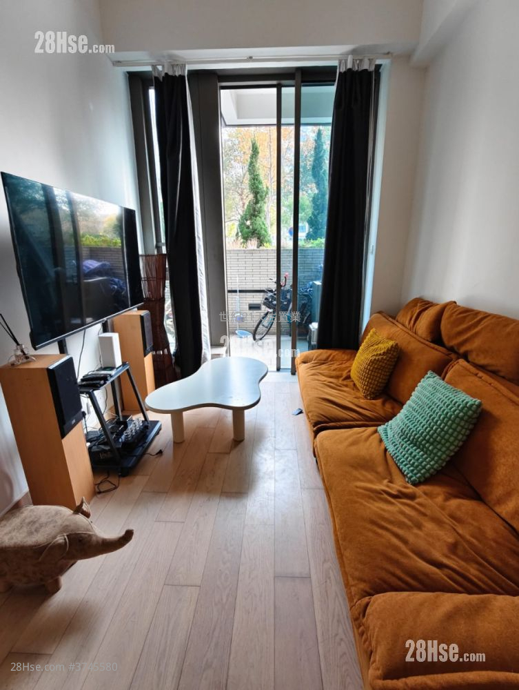 NAPA 租盤 2 房 , 1 浴室 463 平方呎