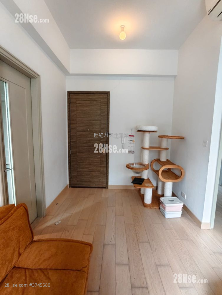 NAPA 租盤 2 房 , 1 浴室 463 平方呎