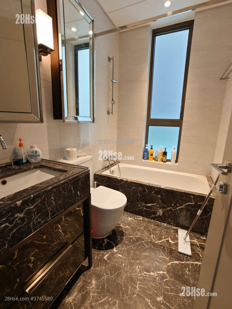 NAPA 租盤 2 房 , 1 浴室 463 平方呎