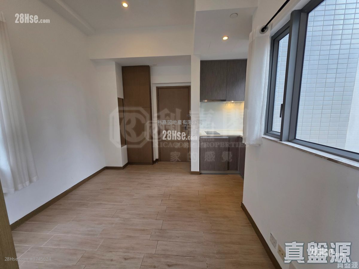 傲凱 售盤 1 房 260 平方呎