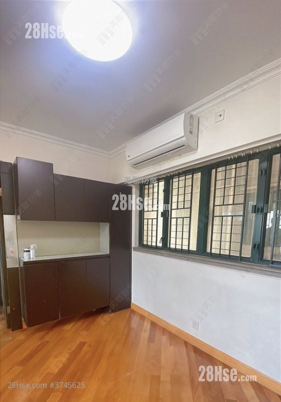 牵晴间 售盘 3 房 634 平方尺