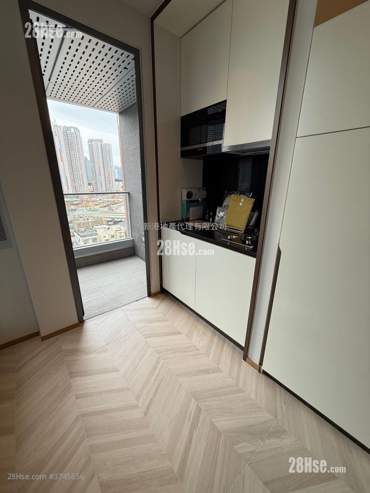 南首 售盘 1 房 , 1 浴室 262 平方尺