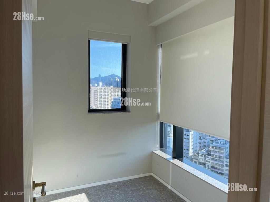 Artisan Garden Sell 1 Bedroom , 1 Bathroom 319 ft²