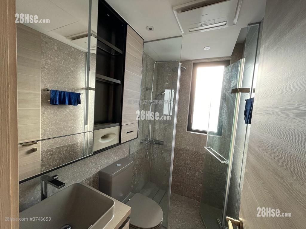 Artisan Garden Sell 1 Bedroom , 1 Bathroom 319 ft²