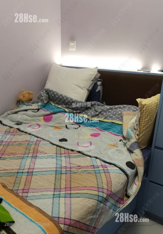 King Ming Court Sell 2 Bedrooms , 1 Bathroom 401 ft²