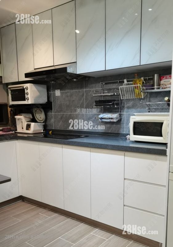 King Ming Court Sell 2 Bedrooms , 1 Bathroom 401 ft²