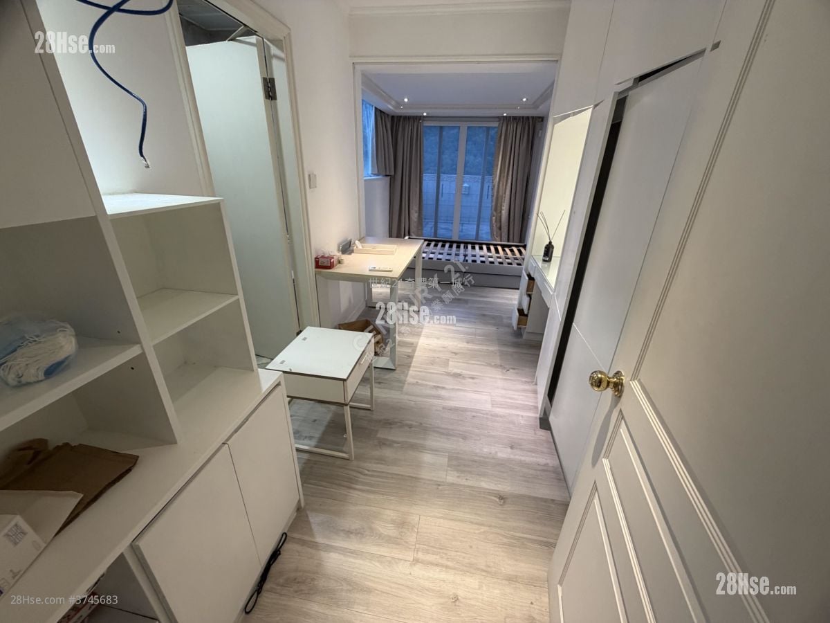 瑞峰花园 售盘 4 房 , 2 浴室 2,279 平方尺