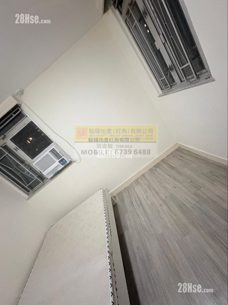 Mainway Court Sell 2 Bedrooms , 1 Bathroom 382 ft²