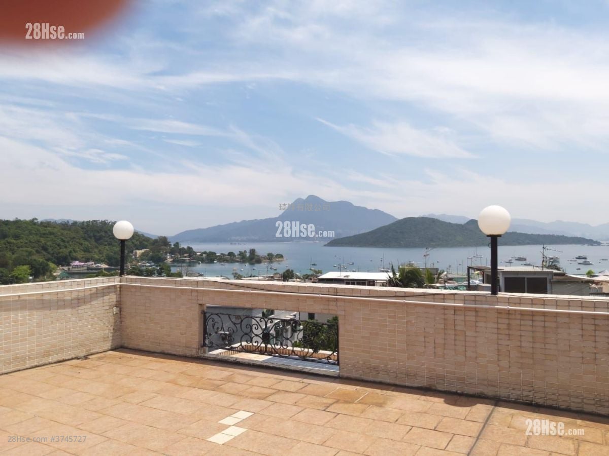 村屋 售盘 4 房 , 2 浴室 1,400 平方尺