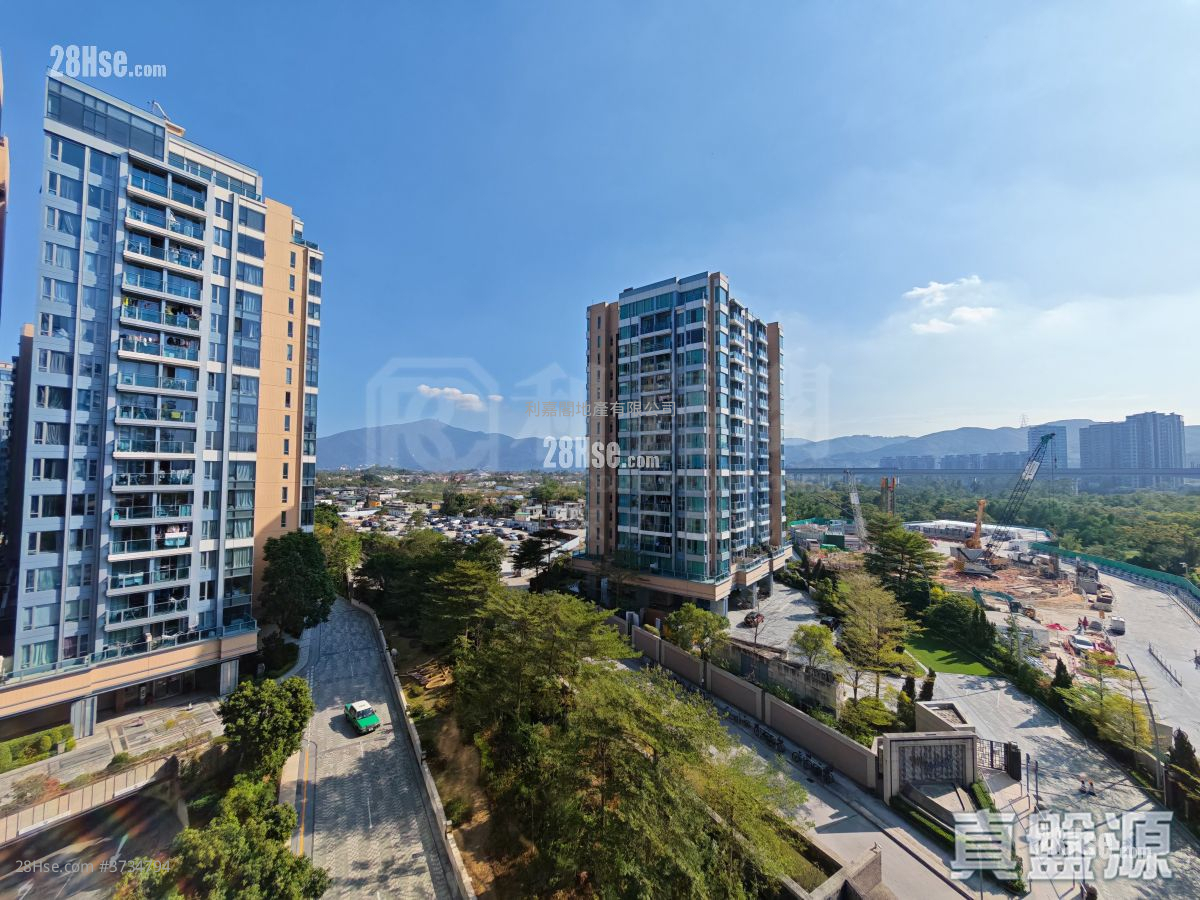 峻巒 售盤 3 房 714 平方呎