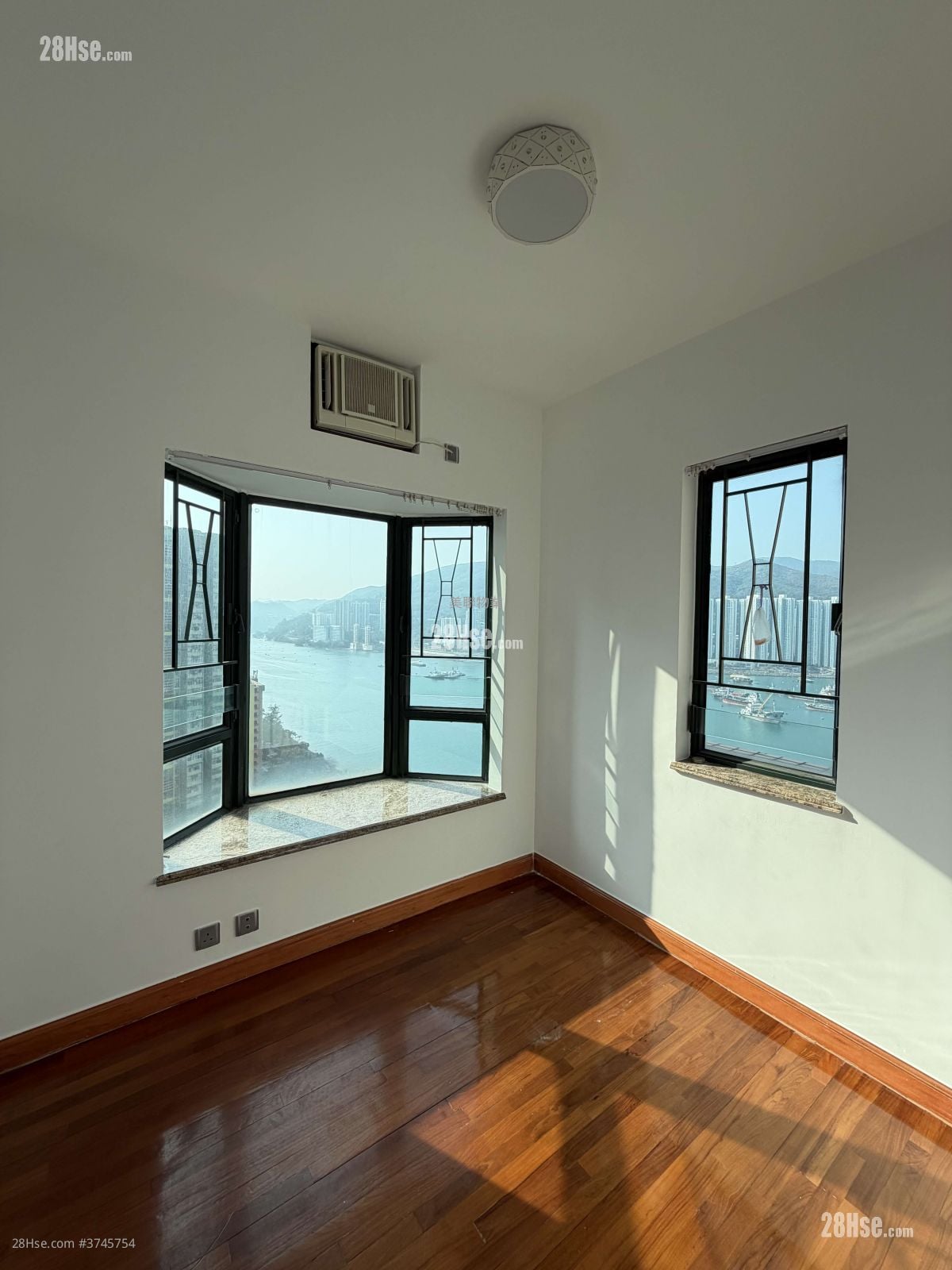 灏景湾 售盘 3 房 , 2 浴室 829 平方尺