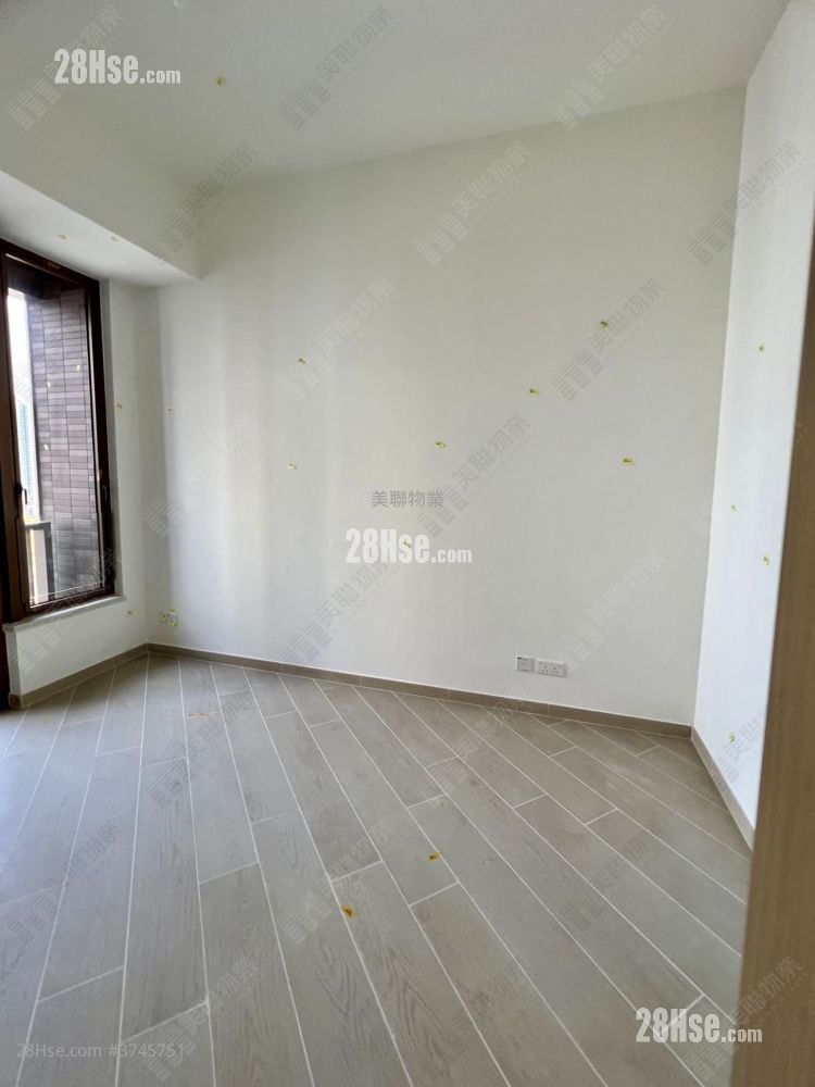 Lp10 Sell 2 Bedrooms 484 ft²