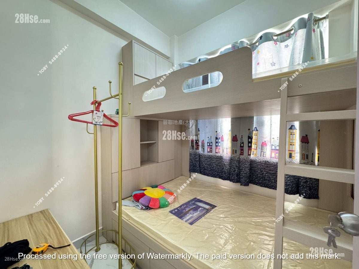 Portland Building Sell 2 Bedrooms , 1 Bathroom 245 ft²