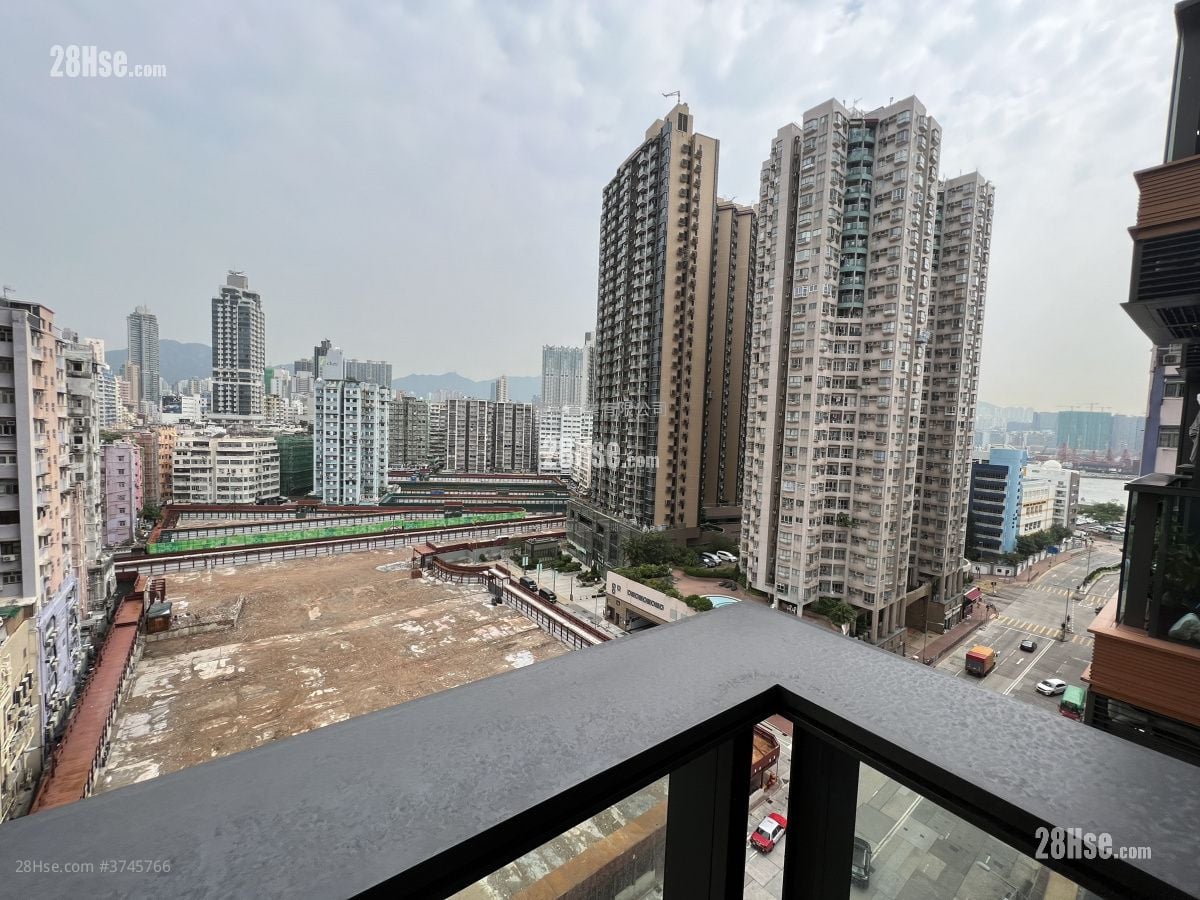 The Vantage Sell 1 Bedroom , 1 Bathroom 268 ft²