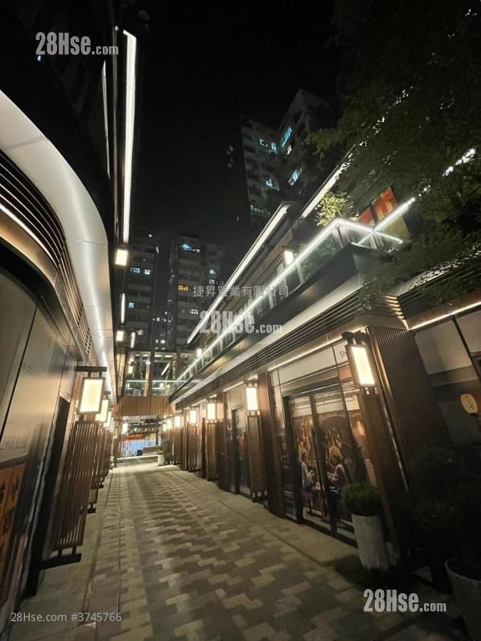 The Vantage Sell 1 Bedroom , 1 Bathroom 268 ft²