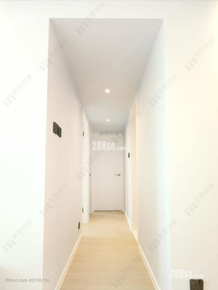 维景湾畔 售盘 3 房 , 2 浴室 638 平方尺