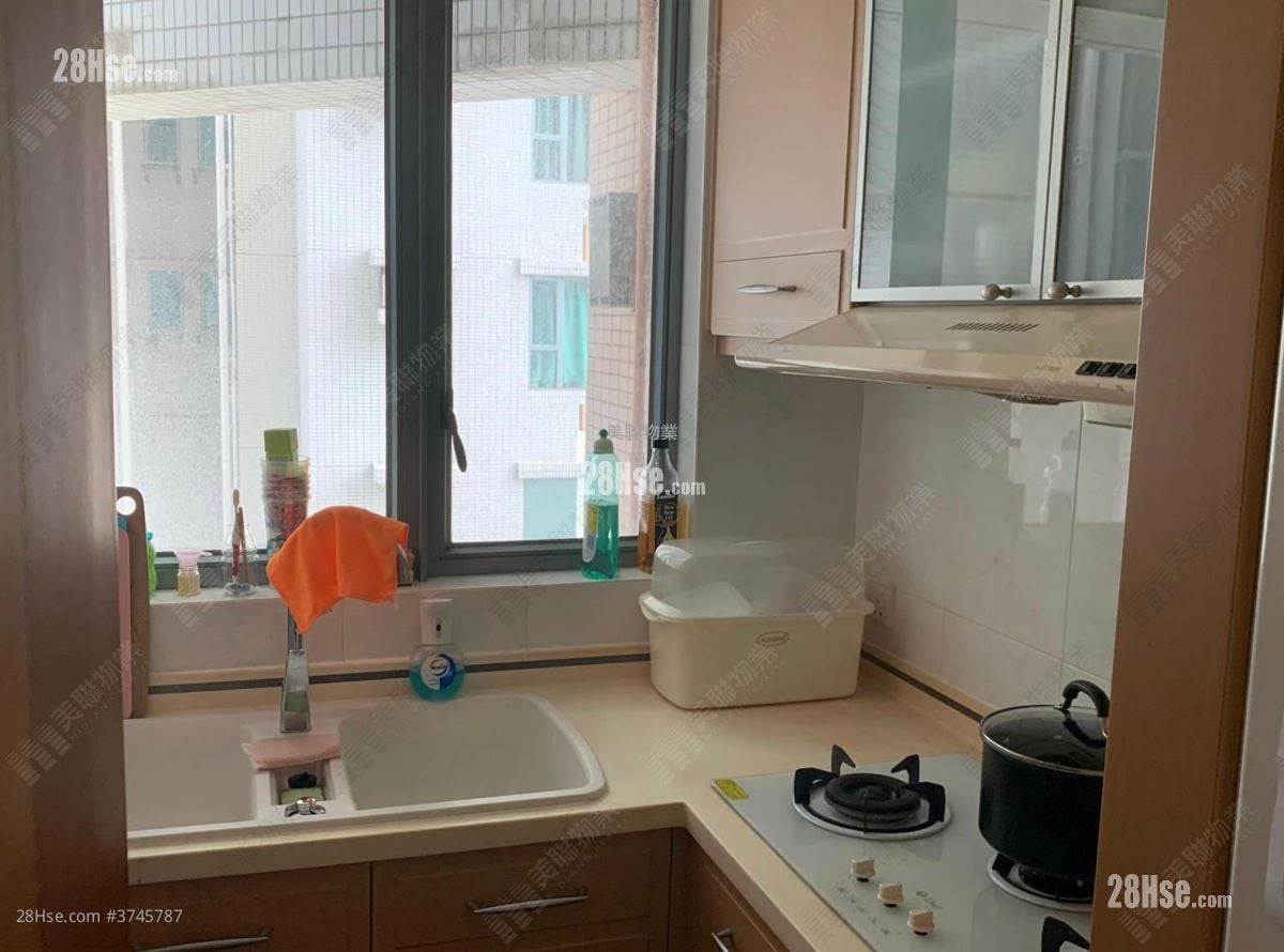 Ocean Shores Sell 2 Bedrooms 503 ft²