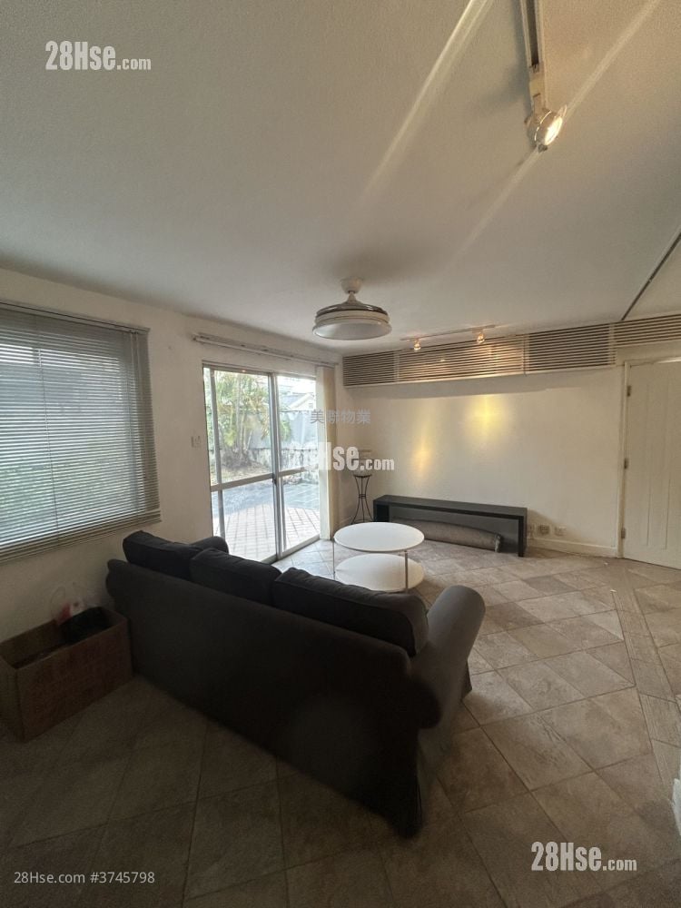 锦绣花园 售盘 4 房 950 平方尺