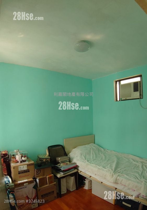 Heng Fa Chuen Sell 3 Bedrooms 837 ft²