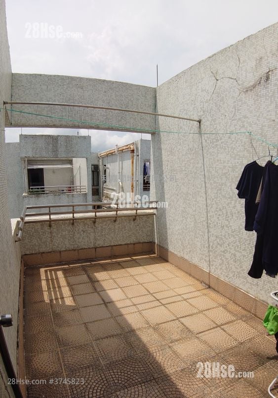 Heng Fa Chuen Sell 3 Bedrooms 837 ft²