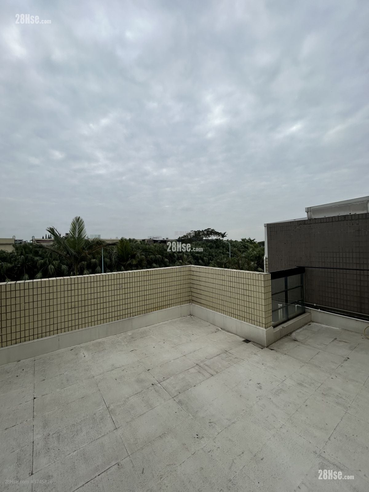 加州豪园 售盘 3 房 1,348 平方尺