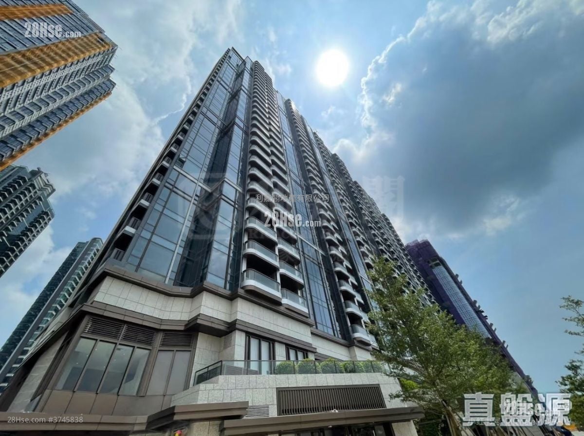 101 Kings Road Sell 399 ft²