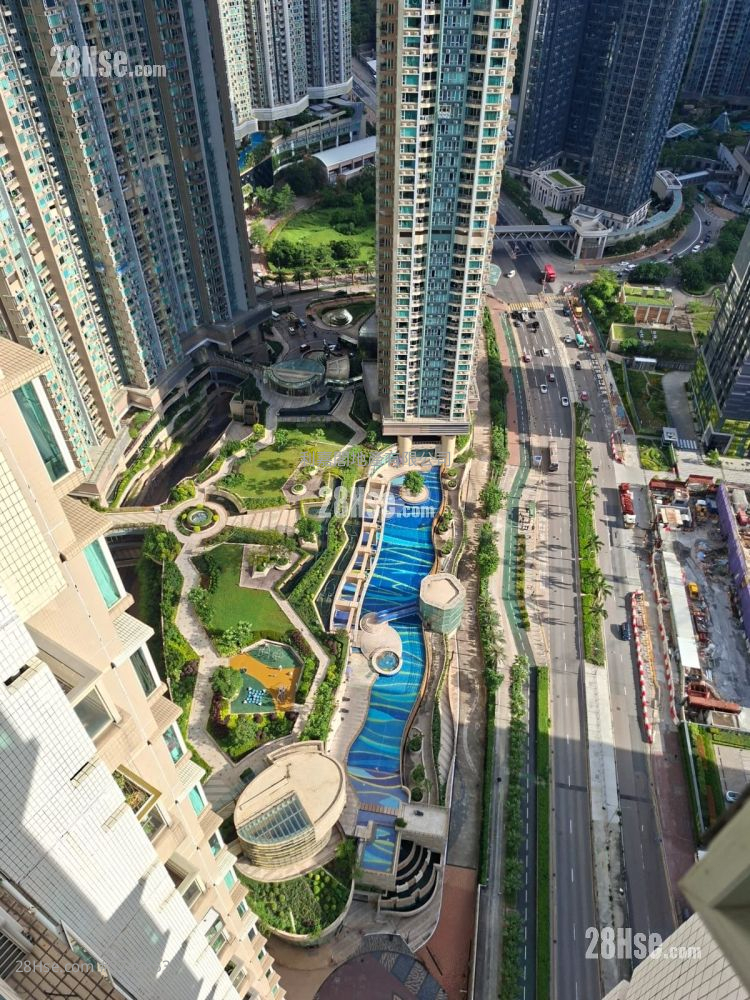 Le Prestige Sell 4 Bedrooms , 2 Bathrooms 976 ft²