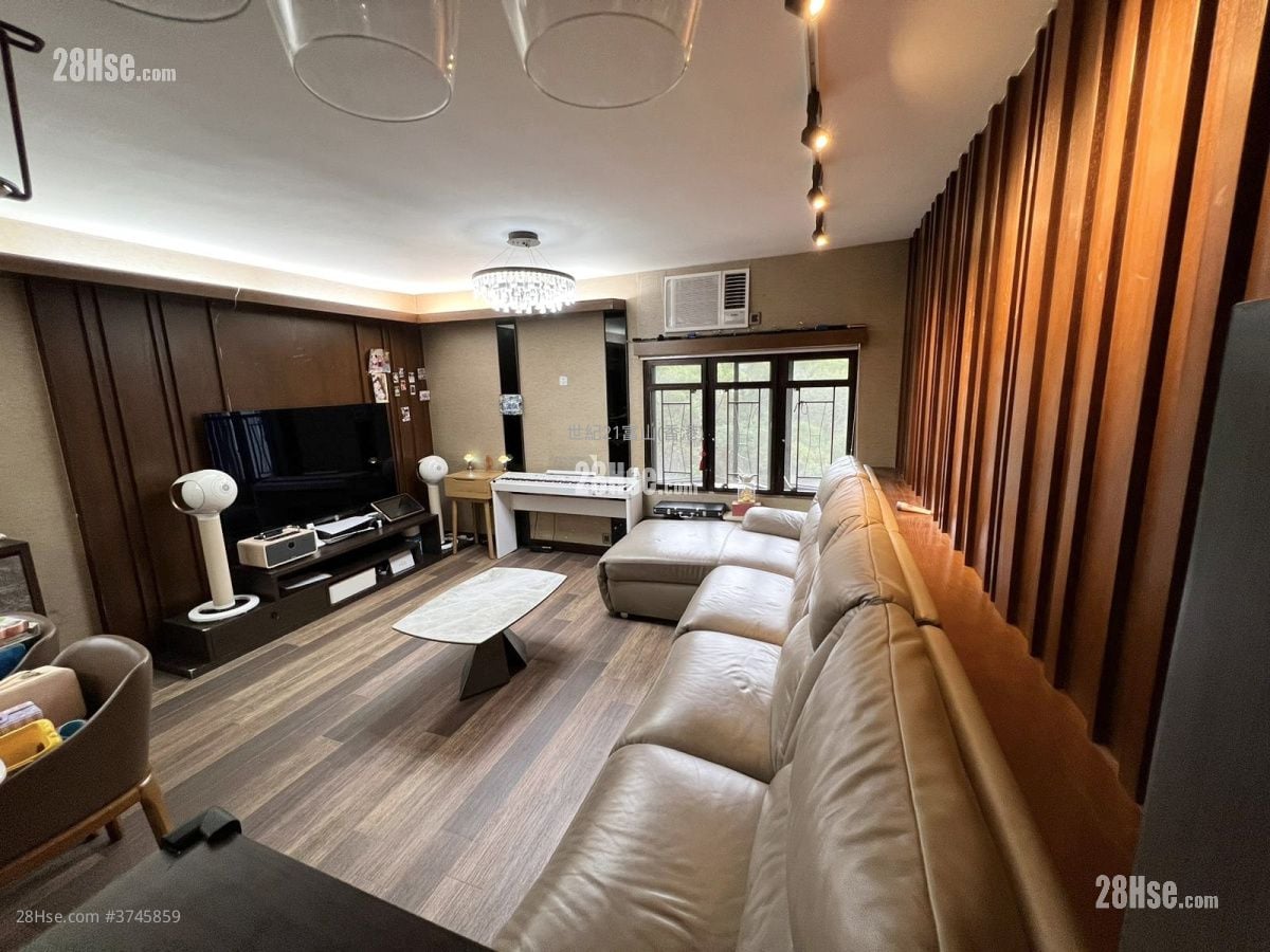 嘉强苑 售盘 3 房 , 1 浴室 645 平方尺