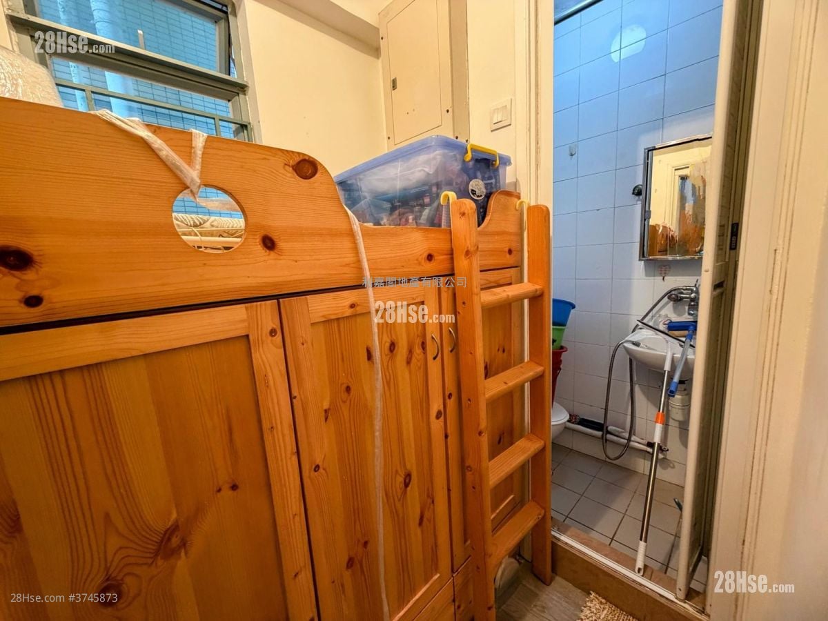 Ocean Shores Sell 2 Bedrooms , 2 Bathrooms 765 ft²