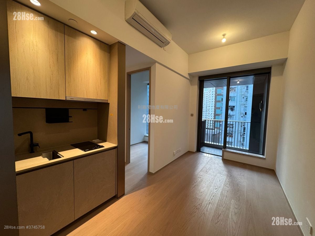 101 Kings Road 售盘 2 房 399 平方尺