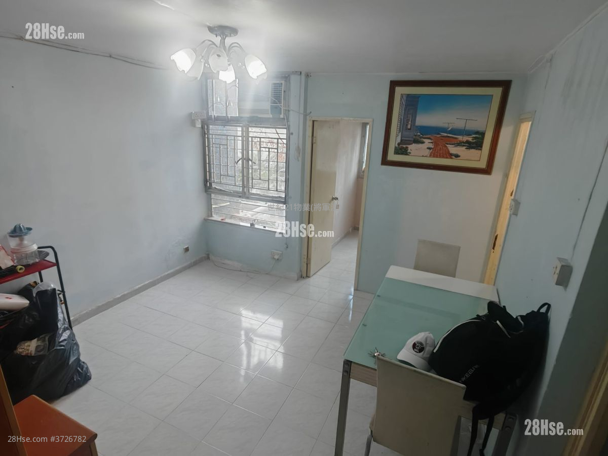 翠林邨 售盤 381 平方呎