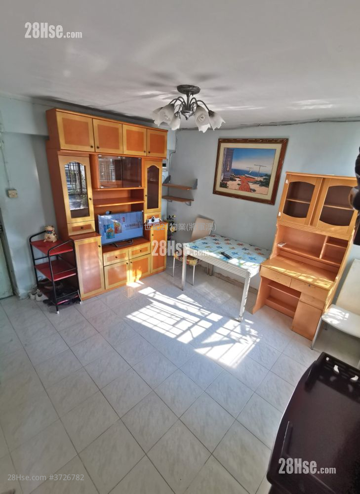 翠林邨 售盤 381 平方呎