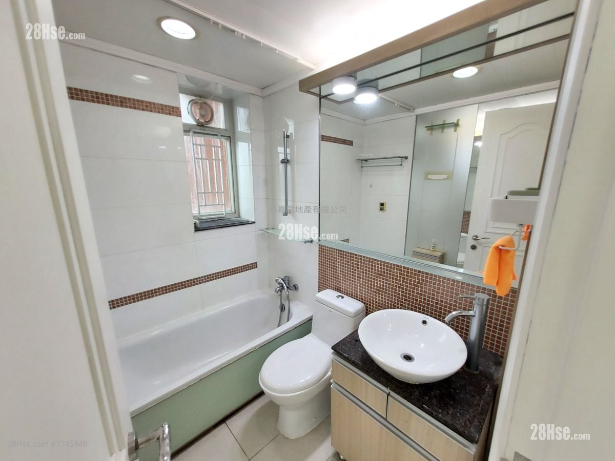 Metro Town Sell 3 Bedrooms , 2 Bathrooms 638 ft²