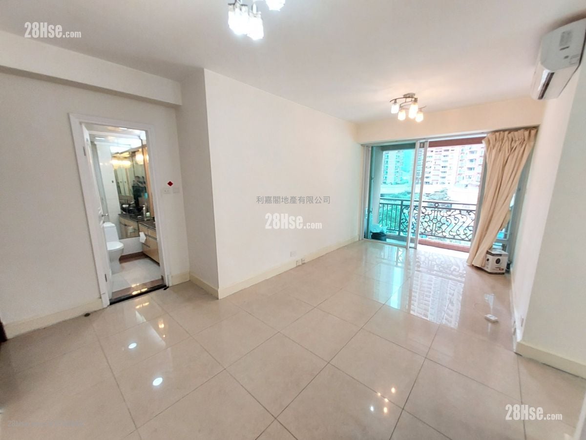 Metro Town Sell 3 Bedrooms , 2 Bathrooms 638 ft²