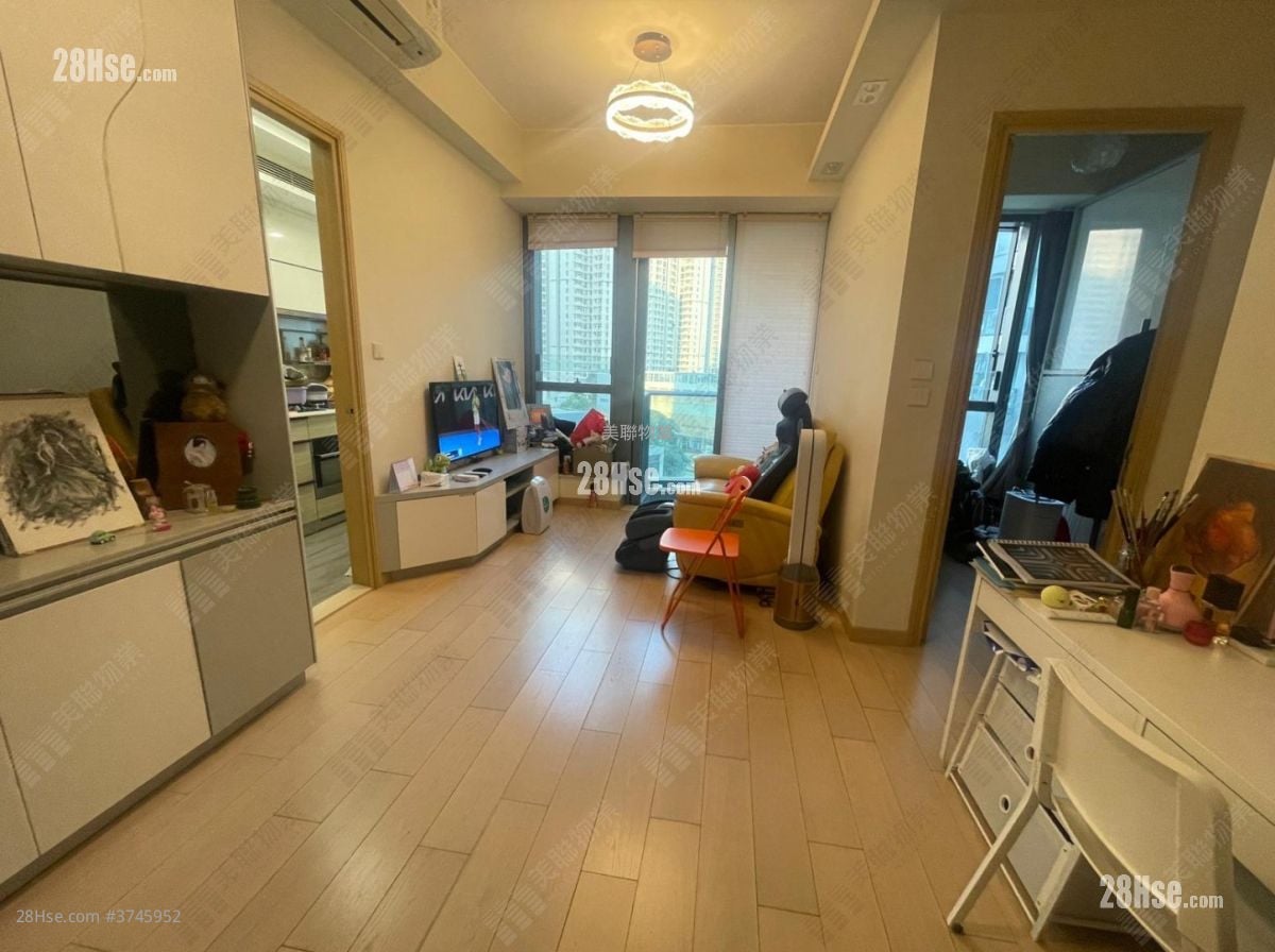 Twin Peaks Sell 2 Bedrooms 516 ft²