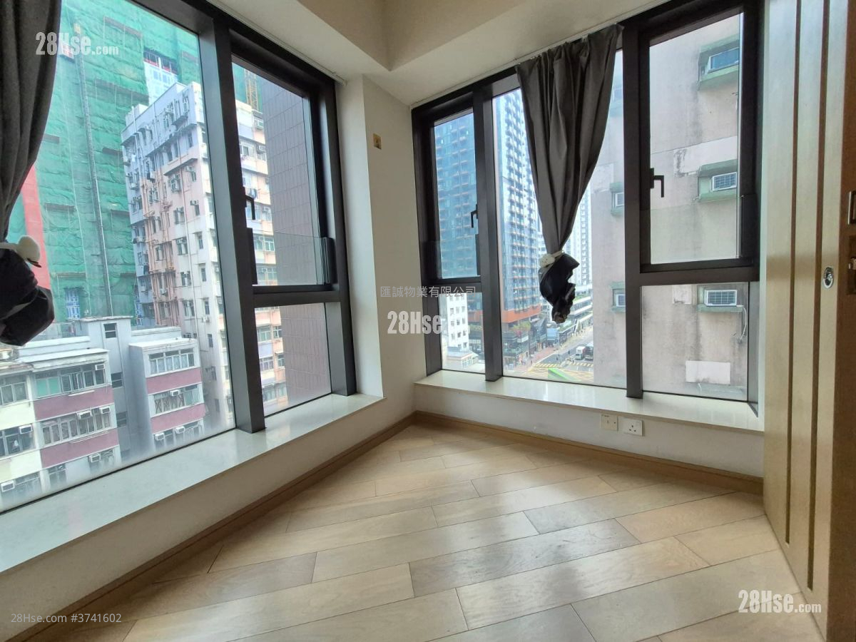 傲形 租盤 1 房 , 1 浴室 246 平方呎