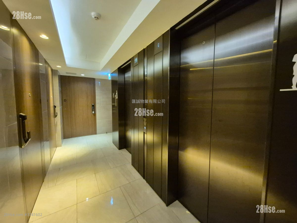 傲形 租盤 1 房 , 1 浴室 246 平方呎