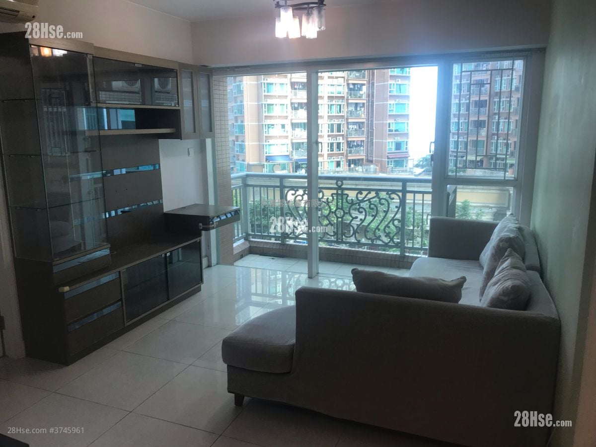 Metro Town Sell 3 Bedrooms , 2 Bathrooms 731 ft²