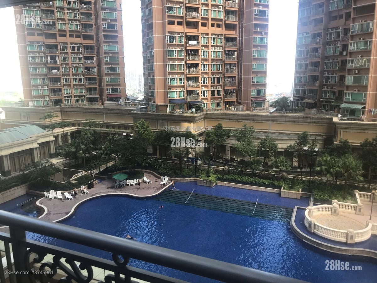 Metro Town Sell 3 Bedrooms , 2 Bathrooms 731 ft²