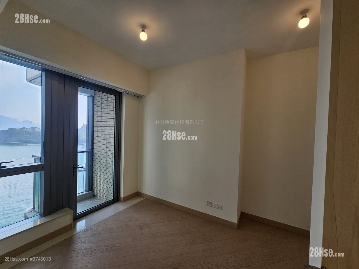 Grand Victoria Sell 3 Bedrooms , 2 Bathrooms 797 ft²