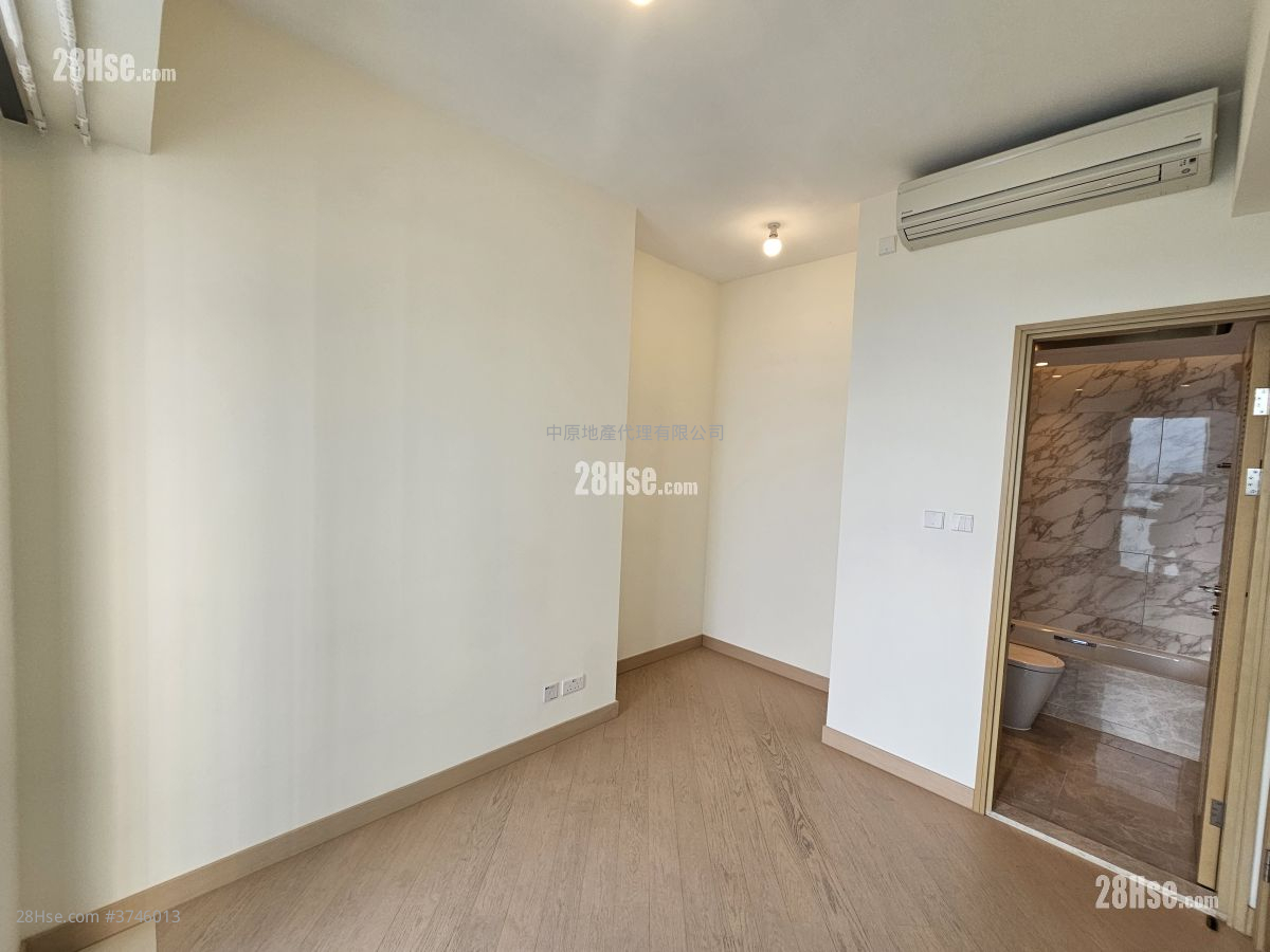 Grand Victoria Sell 3 Bedrooms , 2 Bathrooms 797 ft²