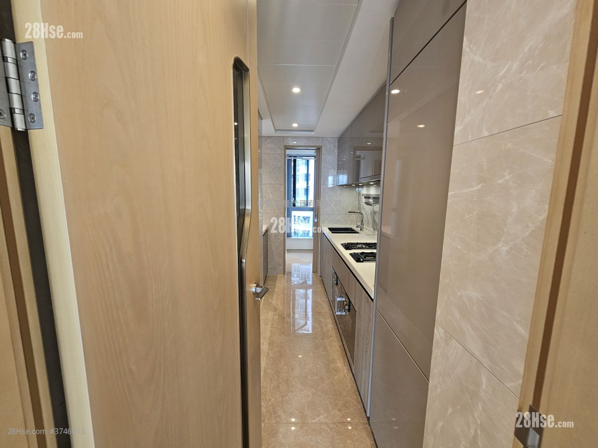 Grand Victoria Sell 3 Bedrooms , 2 Bathrooms 797 ft²