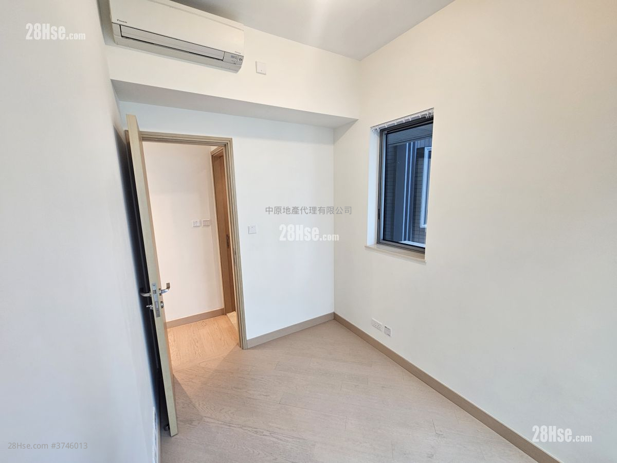 Grand Victoria Sell 3 Bedrooms , 2 Bathrooms 797 ft²