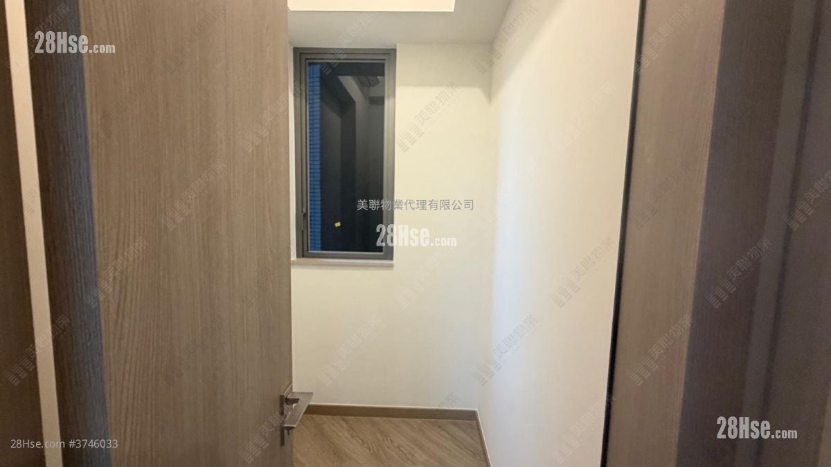 Sierra Sea 售盘 2 房 489 平方尺