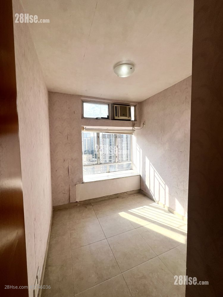 翠怡花園 售盤 2 房 , 1 浴室 365 平方呎