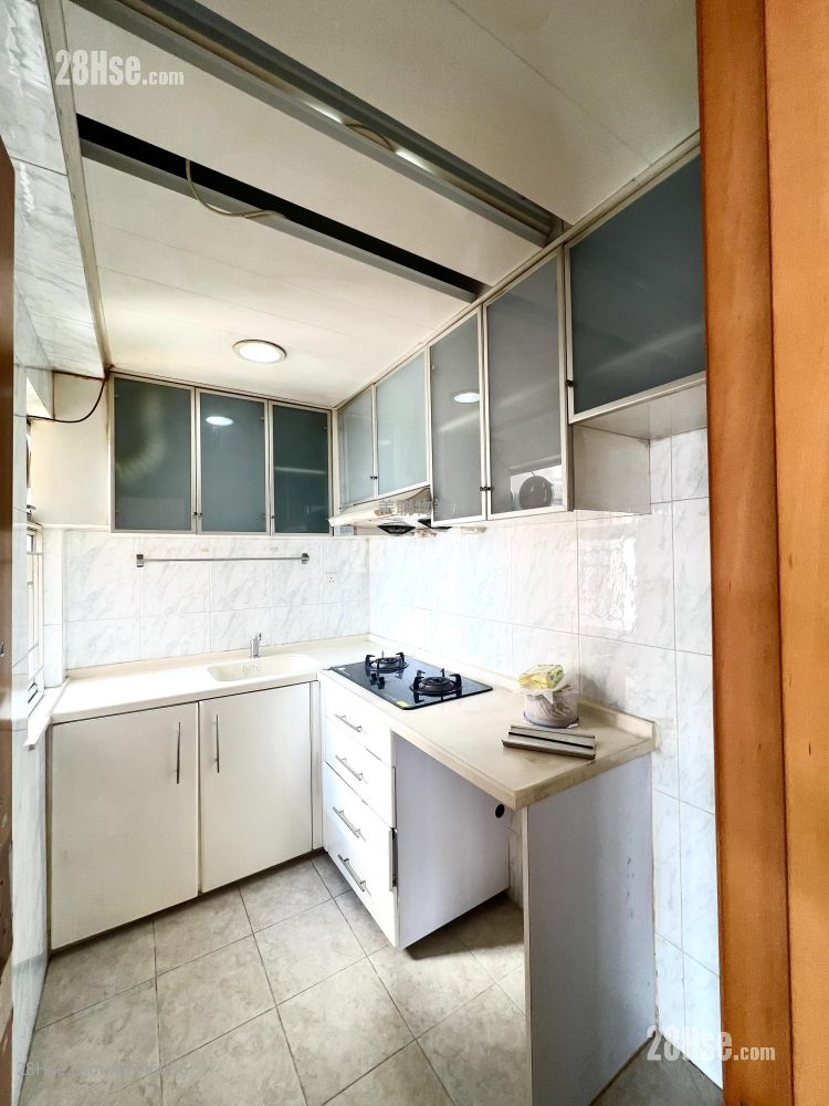 翠怡花園 售盤 2 房 , 1 浴室 365 平方呎