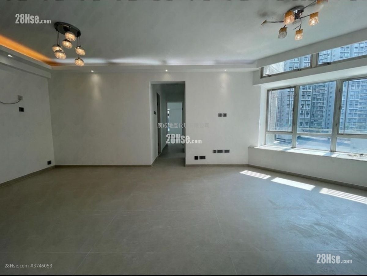 Laguna City Rental 3 Bedrooms , 2 Bathrooms 687 ft²