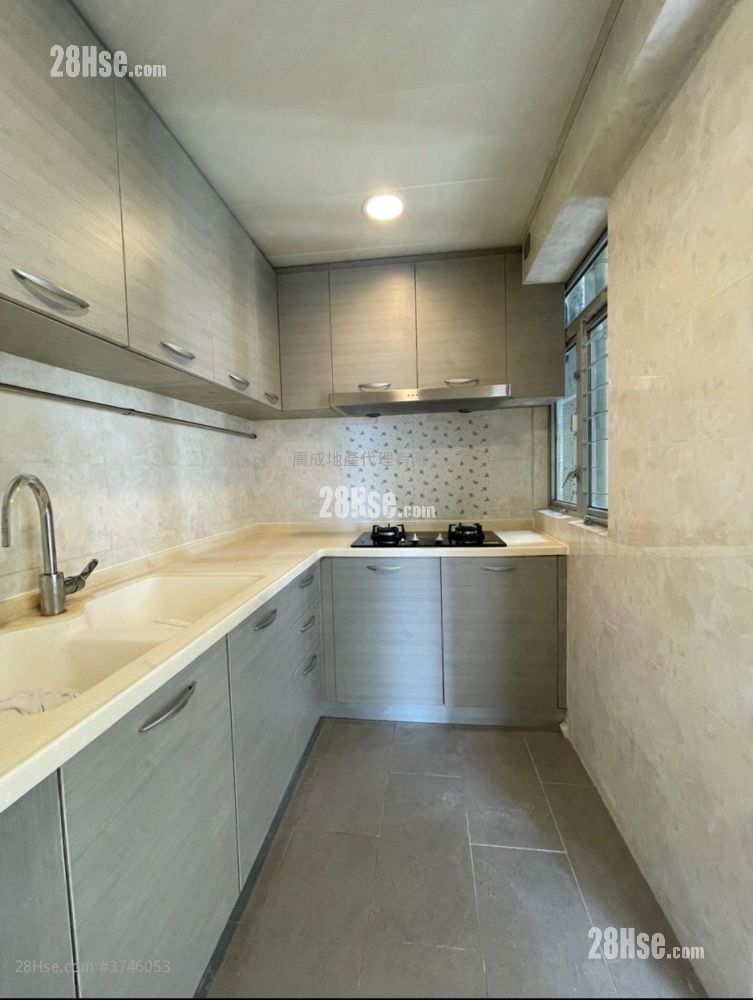 Laguna City Rental 3 Bedrooms , 2 Bathrooms 687 ft²