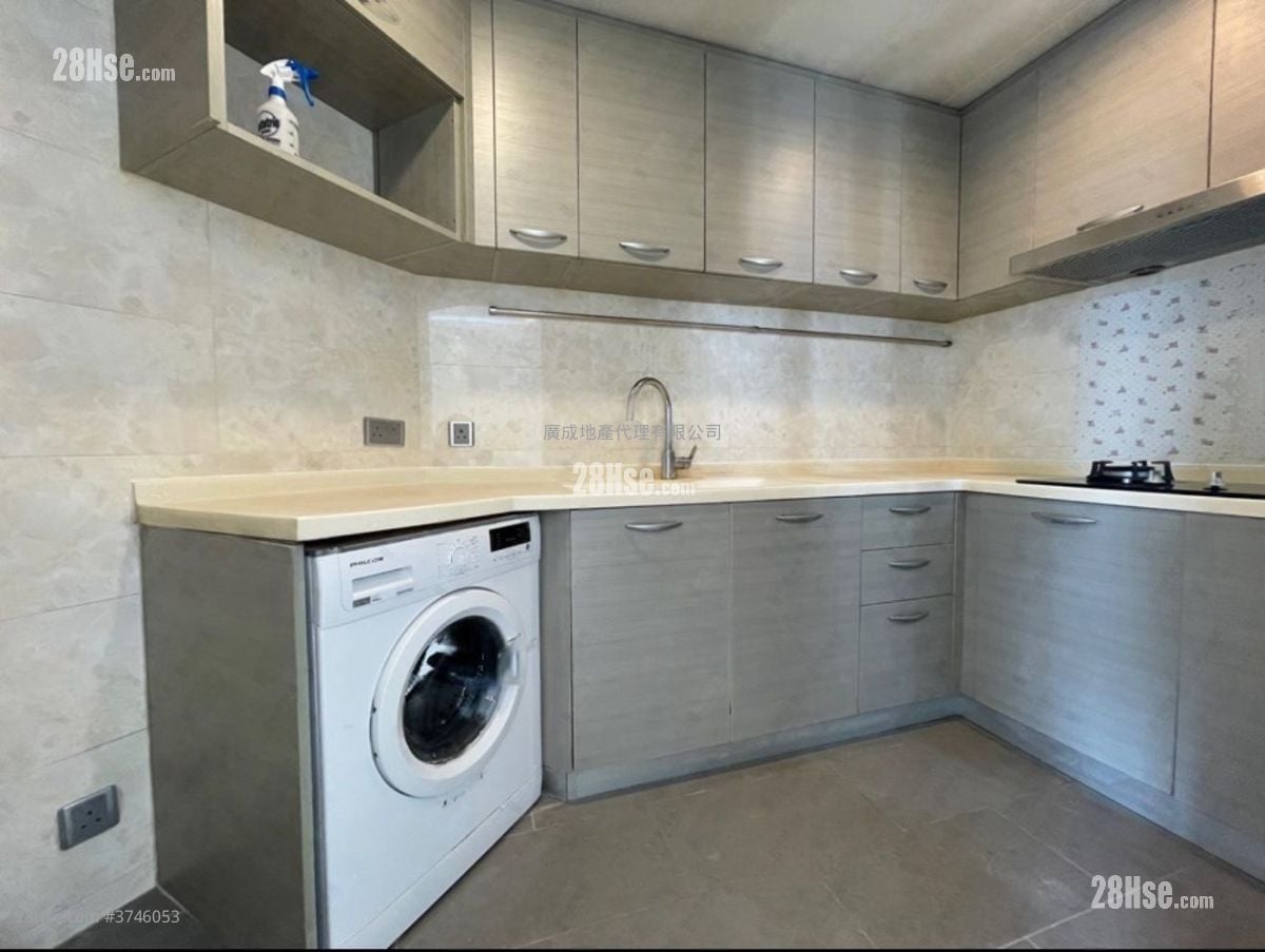 Laguna City Rental 3 Bedrooms , 2 Bathrooms 687 ft²